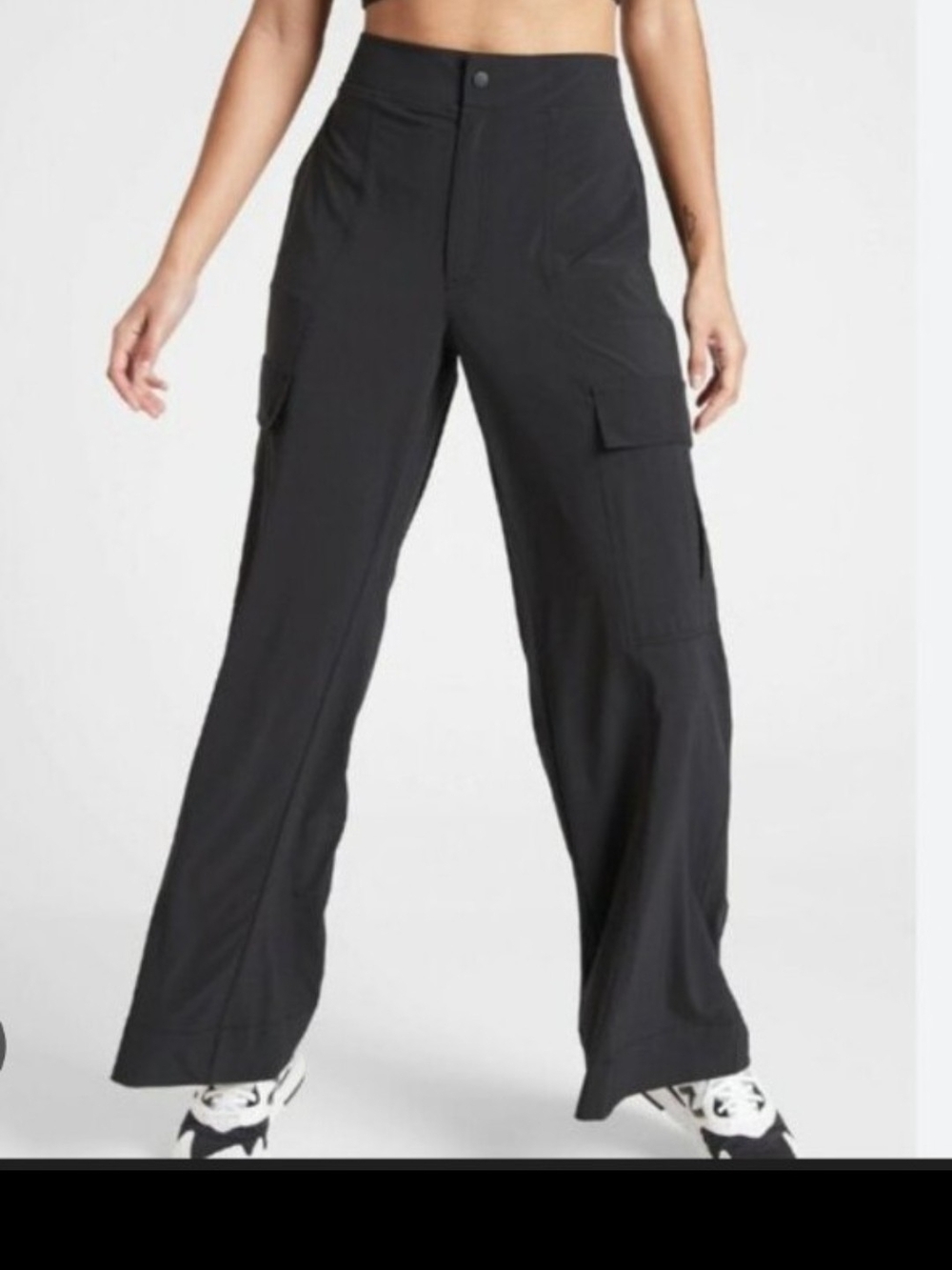 Athleta Chelsea black Wide leg Utility pants size 6/8